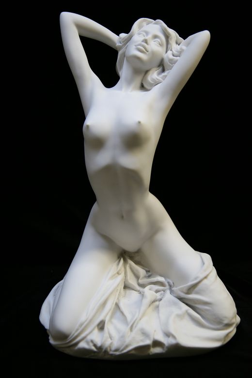 Naked Woman Sculpture 23