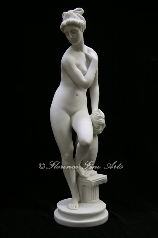 famous-italian-women-nude